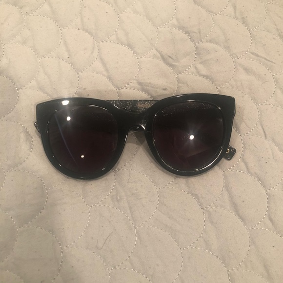 Marc Jacobs Black Cat Eye Sunglasses - Picture 2 of 7